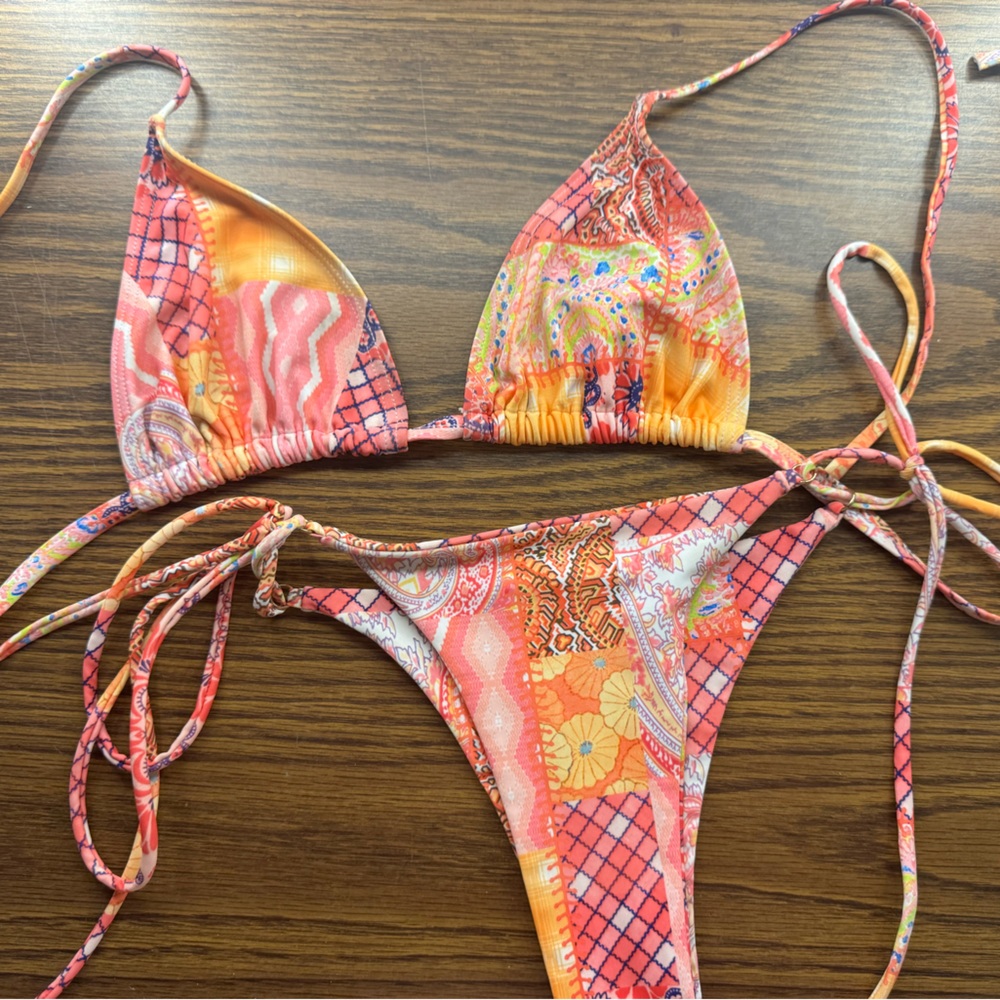 KULANI KINIS BIKINI